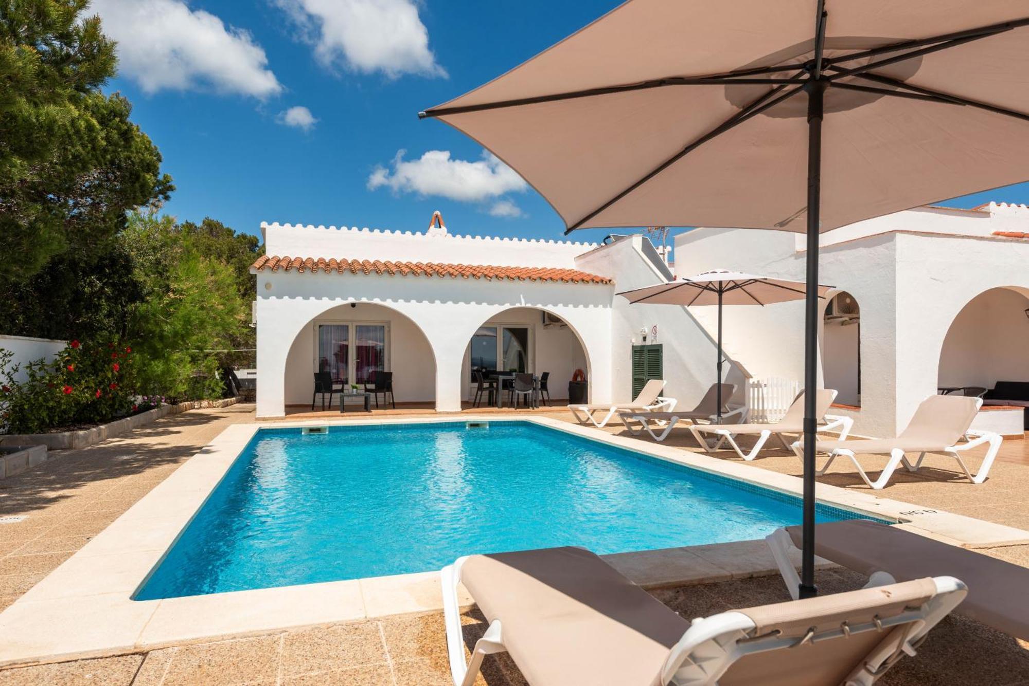 Villa Panorama Cala En Porter  Номер фото