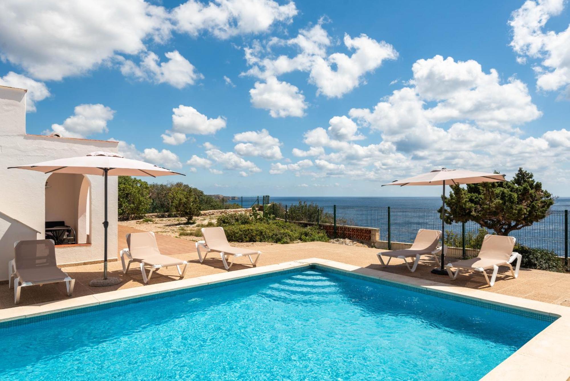 Villa Panorama Cala En Porter  Номер фото